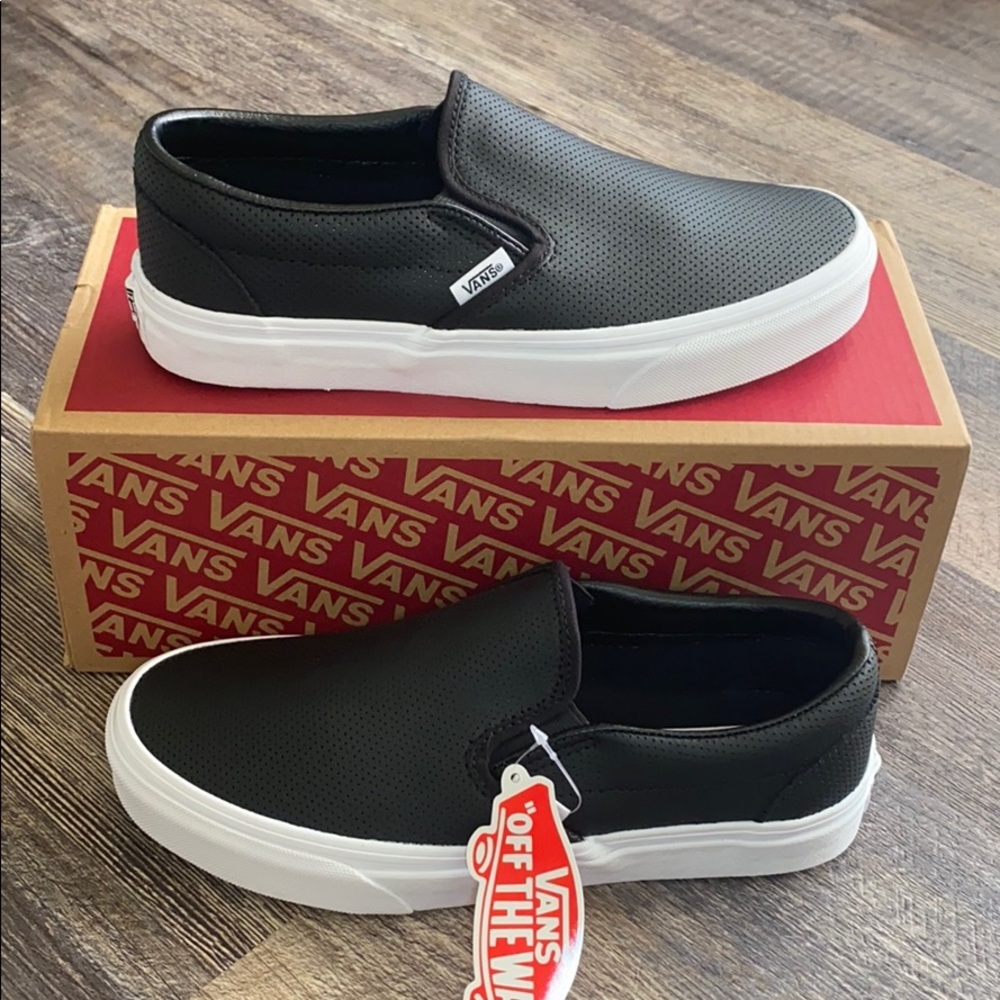 Vans Classic Slip On shoes for women - Picture 1 of 9
